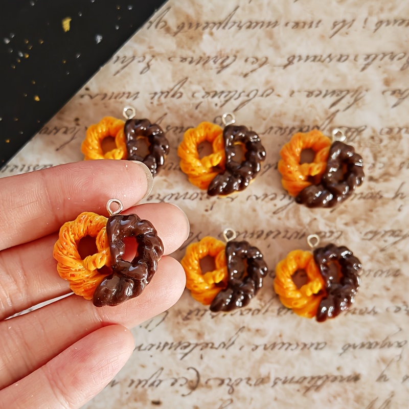 Resin Craft Projects - 6 szt. Symulowane serca z czekolady,